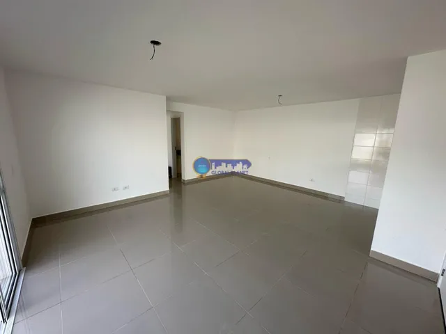 Imagem 6: Descubra o Encanto Único Desta Casa de Esquina com 3 Quartos e Terreno Amplo!