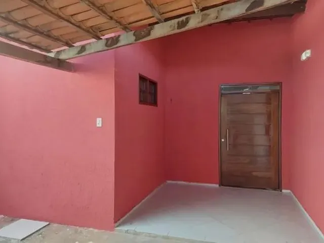 Imagem 3: Casa em Goiabeiras com Quintal e Garagem