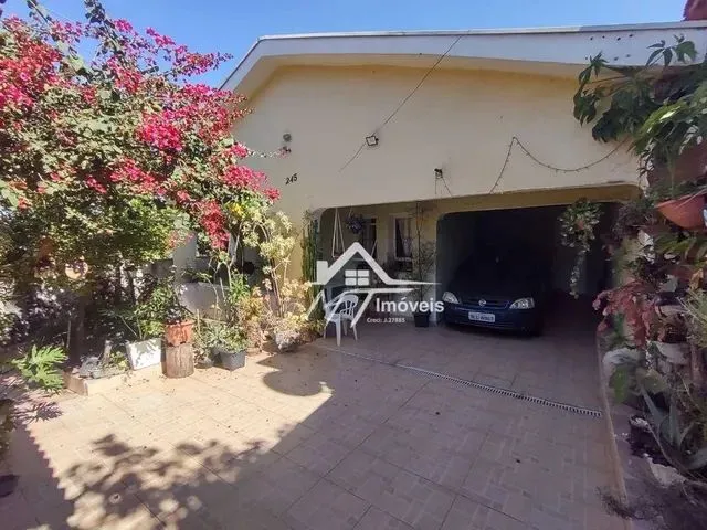 Imagem: Casa com 3 Dormitórios - Venda por R$ 360.000