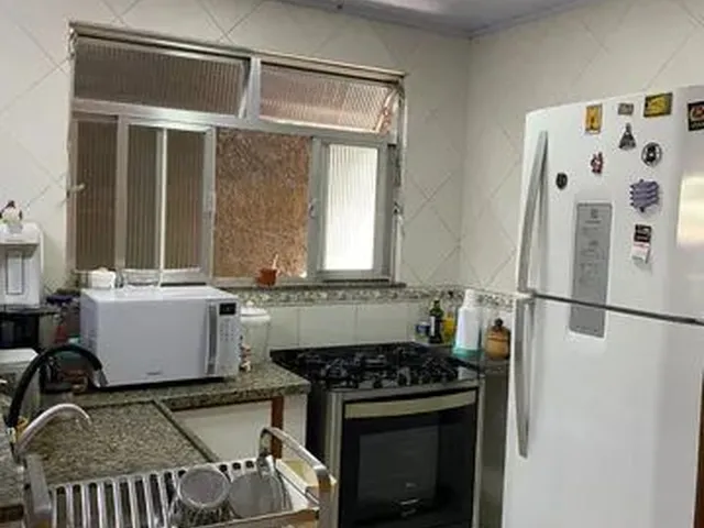 Imagem 8: Belíssima Casa Reformada no Bingen de 3 Quartos Sendo Uma Suite (Estuda Permuta Por
