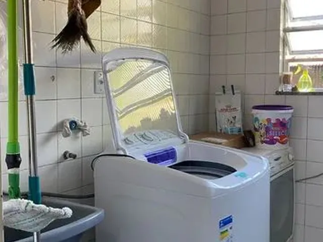 Imagem 14: Belíssima Casa Reformada no Bingen de 3 Quartos Sendo Uma Suite (Estuda Permuta Por