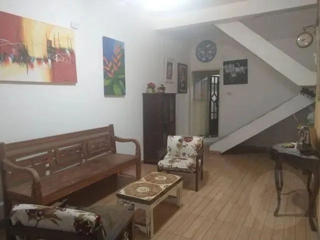 Imagem: Sobrado com 3 Dormitórios À Venda, 256