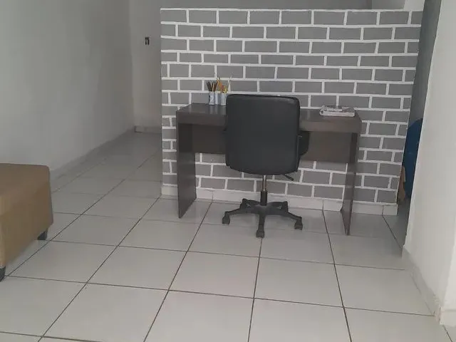 Imagem: Casa com Agua e Luz Inclusa