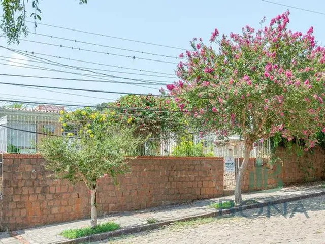 Imagem: Porto Alegre - Casa Padrão - Teresopolis