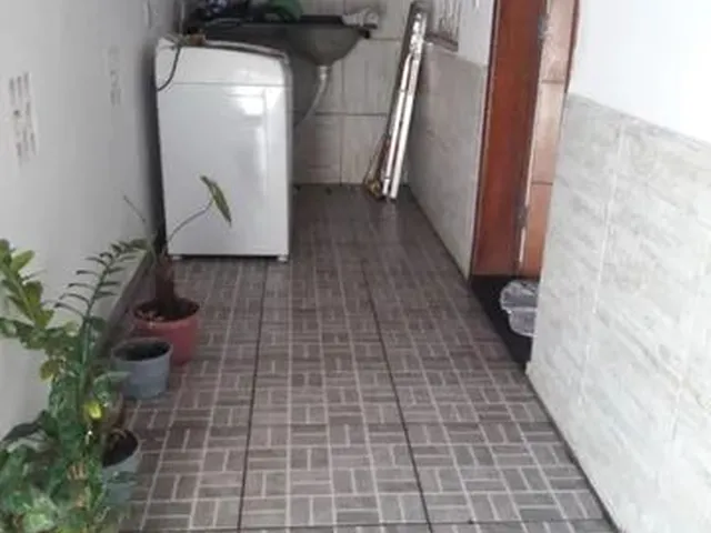 Imagem: Casa 2 Quartos Mobiliado - Recém Reformado