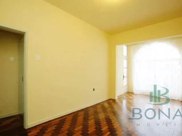 Imagem 2: Porto Alegre - Casa Padrão - Petropolis