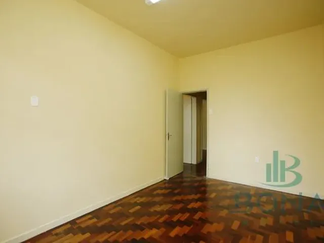 Imagem 12: Porto Alegre - Casa Padrão - Petropolis