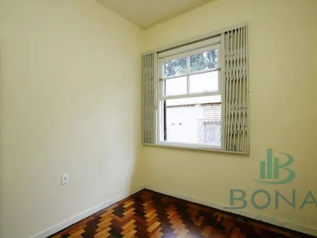 Imagem 4: Porto Alegre - Casa Padrão - Petropolis