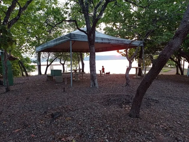 Imagem: Chácara na Beira do Lago, Km 31, Palmas
