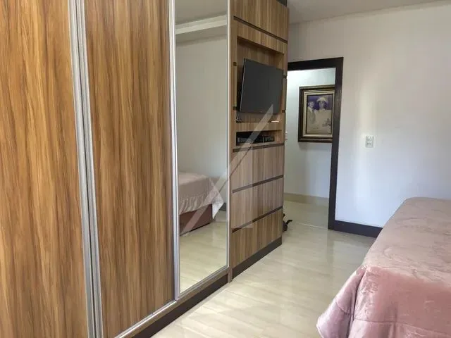 Imagem 2: Blumenau - Casa Padrão - Velha Central