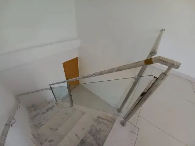 Imagem: Cobertura com 4 Dormitórios À Venda em
