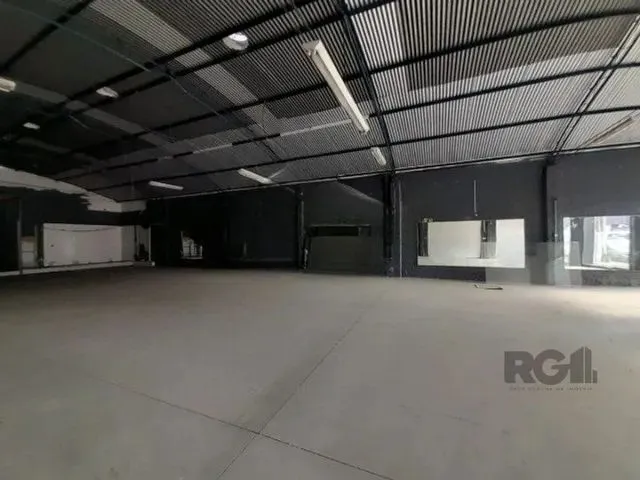 Imagem 12: Depósito/Pavilhão em Floresta