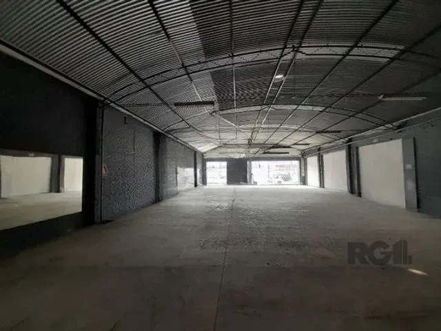 Imagem 10: Depósito/Pavilhão em Floresta