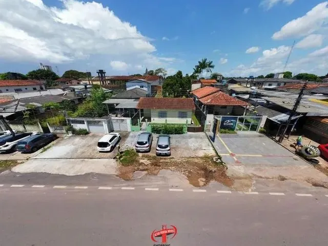 Imagem: A casa possui 2 Dormitórios, 1 Banheiro, 1 Vaga na