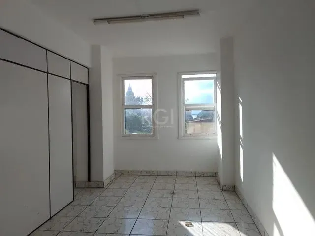 Imagem 16: Conjunto/Sala para Venda - 94.22M², 0 Dormitórios, Centro