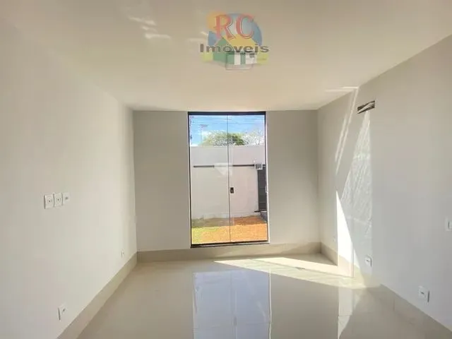 Imagem 4: Casa 3 Quartos - Papillon Park