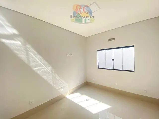 Imagem 3: Casa 3 Quartos - Papillon Park
