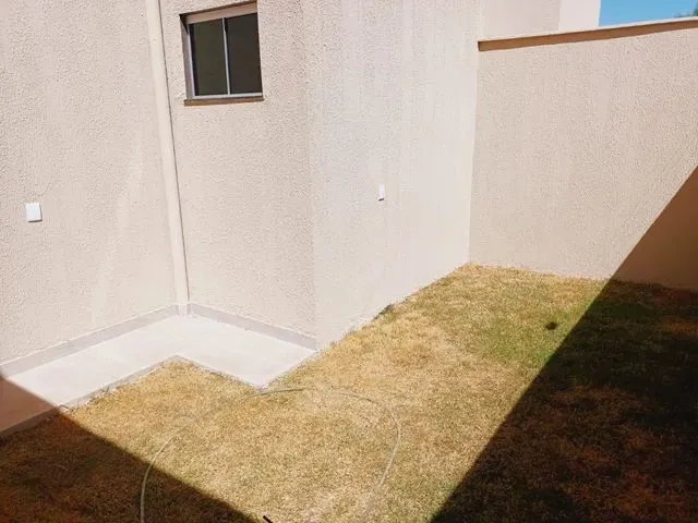 Imagem 6: Casa Nova Jardim Europa Contendo 03 Quartos Sendo 1 Suíte, Sala Ampla em 2 Ambientes Com