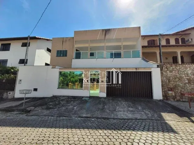 Imagem: Casa com 4 Dormitórios À Venda, 332 M²
