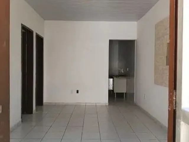 Imagem 2: Casa para Alugar 2 Quartos Semi-Mobiliada