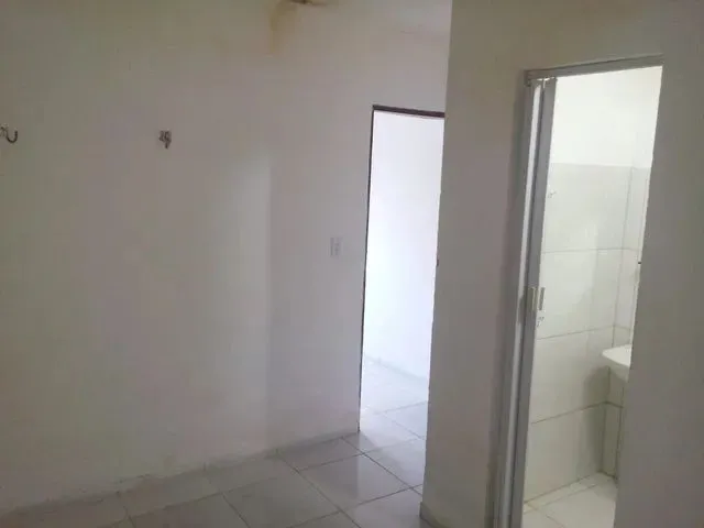 Imagem 10: Aluga-Se Kitnet Quarto com aluguel por R$350 /mês