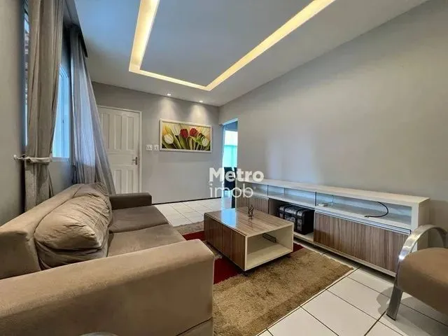 Imagem: Casa com 4 Dormitórios para Alugar, 150