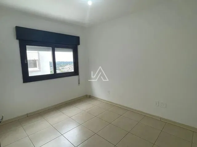 Imagem 10: Apartamento 3 Dormitorios com Suite, e Sacada, no Bairro Boqueirão, Ed. Santo Antonio