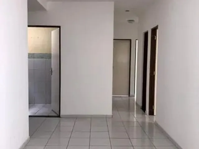 Imagem 2: Quarto Disponível (Apenas para Mulheres