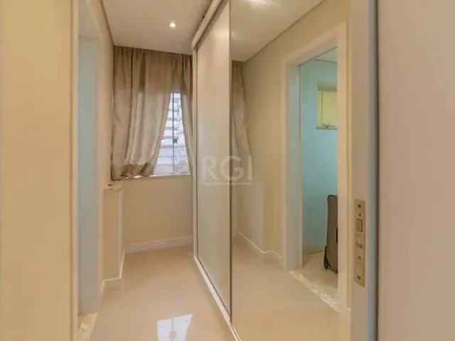 Imagem 2: Apartamento À Venda com 2 Quartos, 126M² Rua Vinte e Quatro de Maio, Centro Histórico