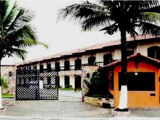 Imagem: A casa possui 2 Dormitórios, 1 Banheiro, Acomodam 10