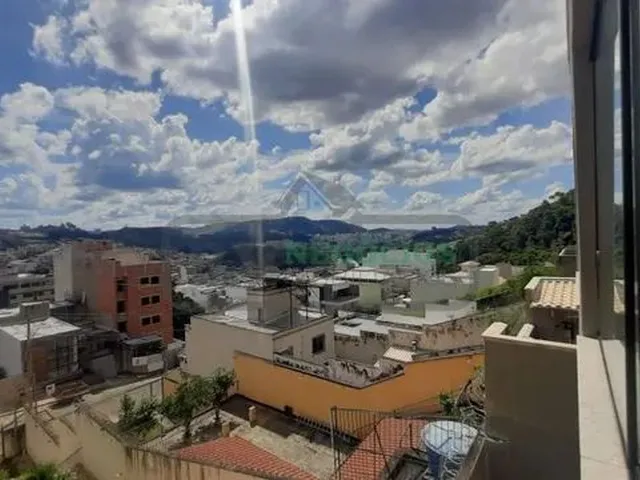 Imagem 15: )(- Excelente Casa Duplex Nova com 3 Quartos e Ampla Área Externa Gramada em Lourdes