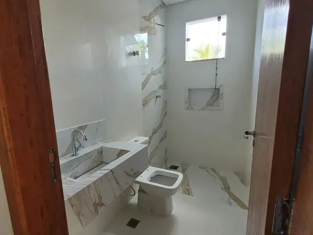 Imagem 2: Vendo Casa de 3 Quartos no Alcides Rabelo