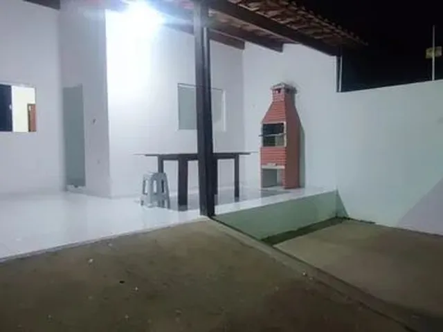 Imagem: A casa em condomínio possui 2 Dormitórios, 2 Banheiros, 2
