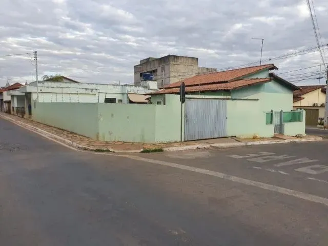 Imagem 2: Alugo Casa P/ Comércio 357 M² de Terreno e 156 M² Área Construída em Trindade