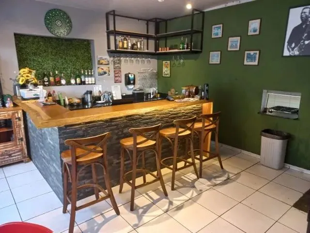 Imagem: Vendo Bar e Petiscaria no Centro de Maringá-Funcionando