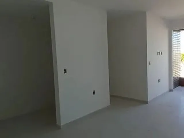 Imagem 5: Apartamento para Venda em Cabedelo, Intermares, 3 Dormitórios, 1 Suíte, 2 Banheiros, 1