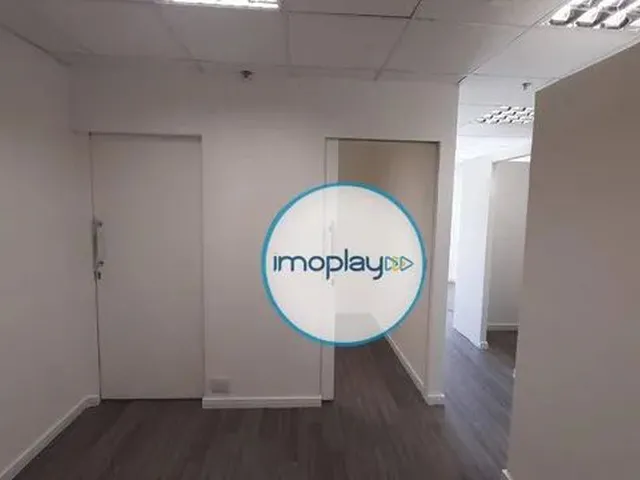 Imagem: Conjunto Comercial com 42M ², Venda com