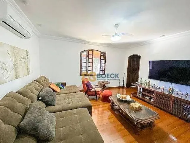 Imagem 4: Casa Ampla com 5 Quartos na Mata da Praia!