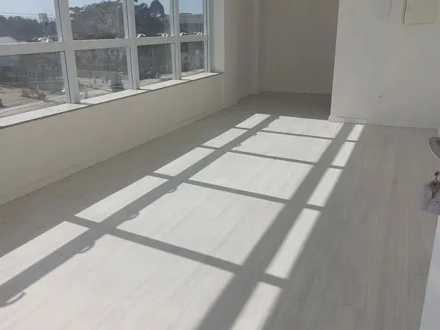 Imagem 7: Sala Comercial - Frente