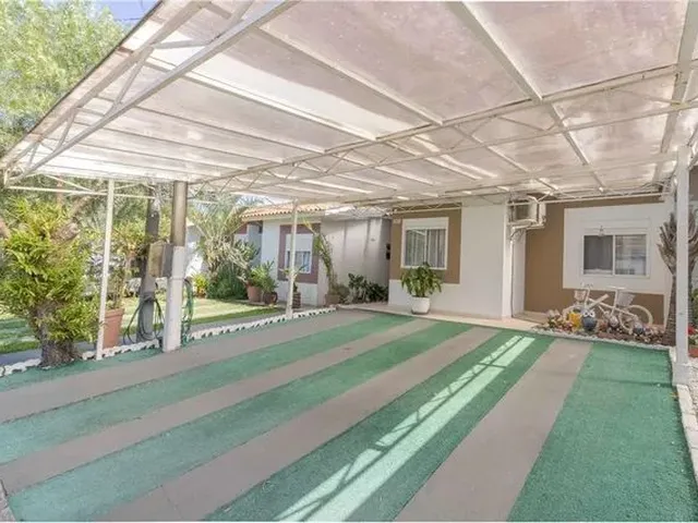 Imagem: Casa com 2 Dormitórios À Venda, Terra