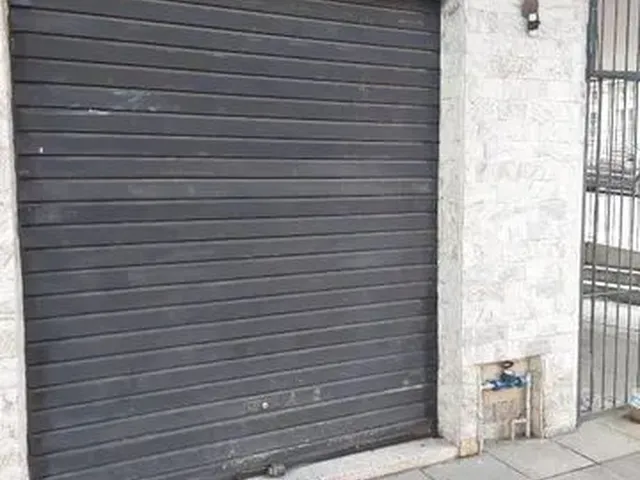 Imagem 11: Ótima Loja com Excelente Localização e Desocupada no Centro-Histórico de Porto