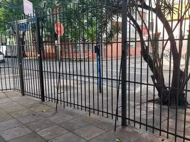 Imagem 12: Ótima Loja com Excelente Localização e Desocupada no Centro-Histórico de Porto