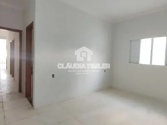 Imagem 4: Linda Casa com 3 Quartos
