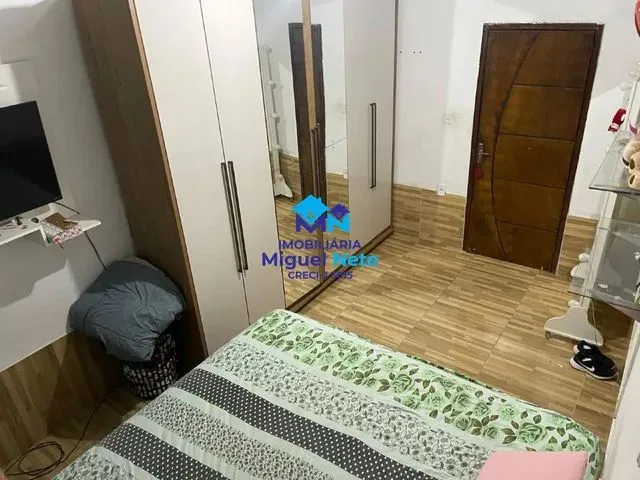 Imagem 15: Casa 2 Quartos com Piscina e Churrasqueira
