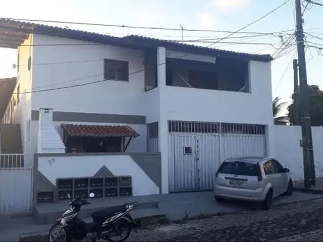 Imagem: Casa com 3 Dormitórios À Venda, 577 M²