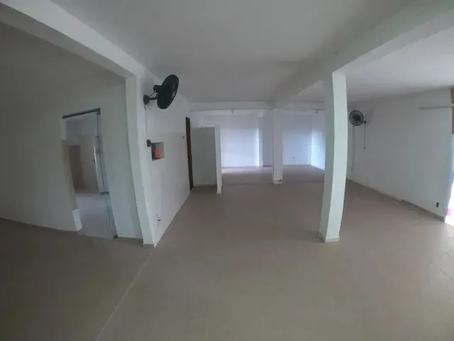 Imagem 4: Kl - Casa com Excelente Localização em Serra Dourada 1