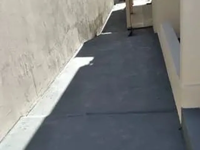 Imagem 13: Casa Setor Brasil. Varanda, Área de serviço, 150m² de Áreae2 Vagas...