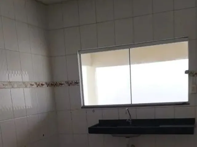 Imagem 9: Casa Setor Brasil. Varanda, Área de serviço, 150m² de Áreae2 Vagas...