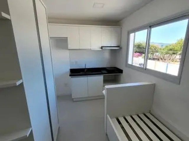 Imagem 1: Studio em Coqueiros - Localização Privilegiada (205) - Direto com o Proprietário