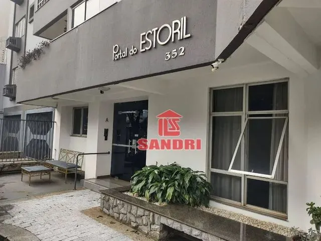 Imagem: Ed. Portal do Estoril Apartamento com 2
